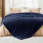 Bedsure Full Size Fleece Blankets - Image 3