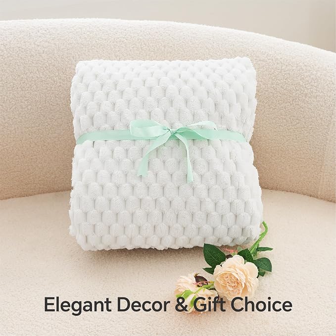 BEDELITE White King Blanket for Bed, Soft Cozy Gifts for Women, 108 * 90 | 3D - Image 3