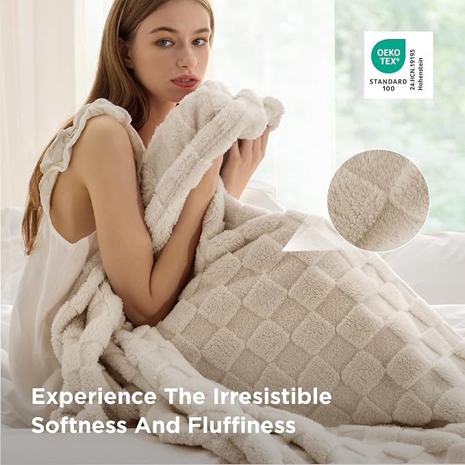 Bedsure GentleSoft Full Size Blankets - Image 4