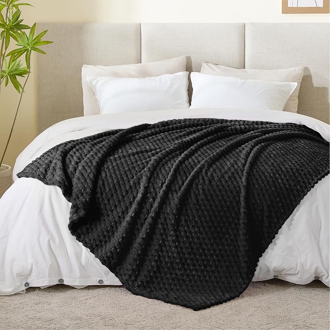 BEDELITE Black Throw Blanket for Couch, Soft Cozy Gifts for Women, 50 * 60 | 3D - Image 5
