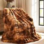 L'AGRATY Faux Fur Throw Blanket by LAGRATY