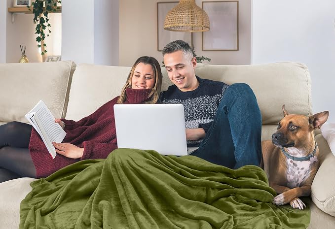Utopia Bedding Ultra Soft Fleece Bed Blanket Full Size Olive | Microfiber Plush - Image 5