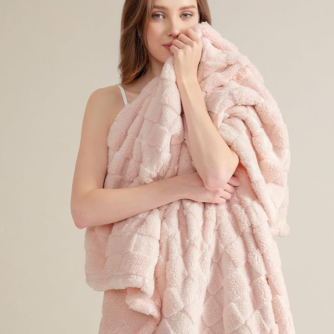 Bedsure GentleSoft King Size Blanket by Unknown