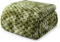 Exclusivo Mezcla 3D Fleece Queen Size Blanket by ExclusivoMezcla