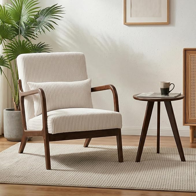 Mid Century Modern Accent Chair by Hjaustevy