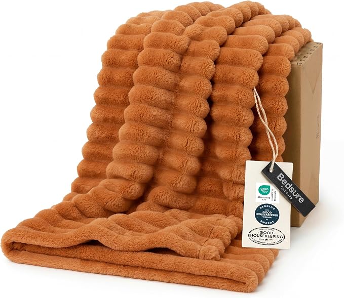 Bedsure Soft Twin XL Blanket for Bed Dorm Orange 66"x90" | Birthday Gifts for by Unknown