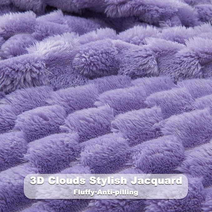 NEWCOSPLAY Fleece Clouds Cozy Twin Blanket - Image 5
