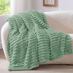 BEDELITE Ribbed Fleece Throw Blanket - Image 7