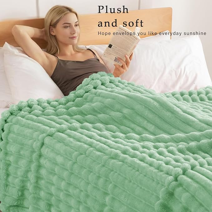 Exclusivo Mezcla Striped Twin Size Fleece Blanket - Image 2