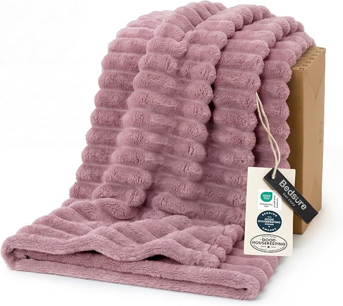Bedsure Soft Twin XL Blanket for Bed Dorm Pink 66"x90" | Birthday Gifts for by Unknown