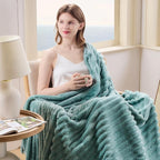NEWCOSPLAY Fleece Ribbed Cozy King Blanket - Image 8
