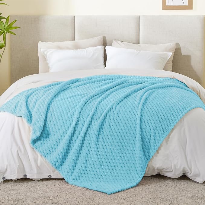 BEDELITE Light Blue Twin Blanket - Image 4