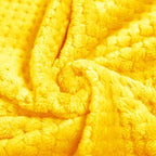 Exclusivo Mezcla Waffle Fleece Throw Blanket - Image 8