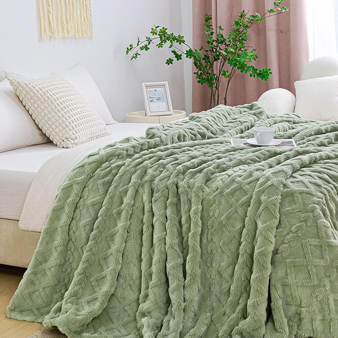 Aganear Fleece Throw Blanket for Bed Couch 90"x108" Sage Green | Lightweight - Image 7