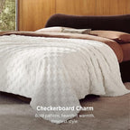 Bedsure GentleSoft Full Size Blankets - Image 3