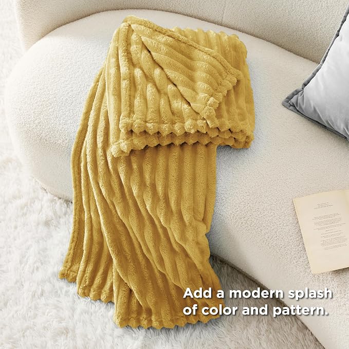Bedsure Soft Yellow Throw Blanket - Image 6