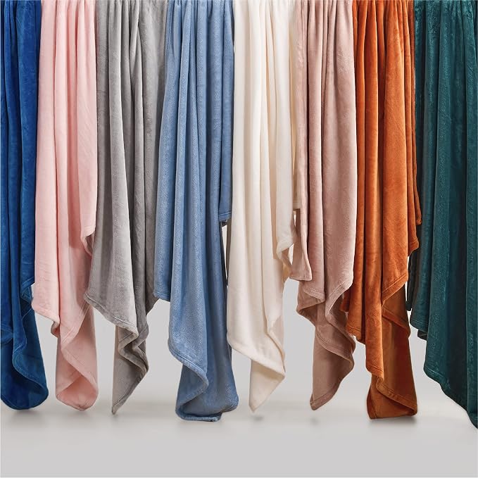 Bedsure GentleSoft Fleece Blanket Twin XL - Image 6
