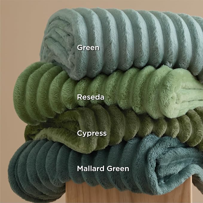 Bedsure Soft Large Fleece Blanket - Image 6