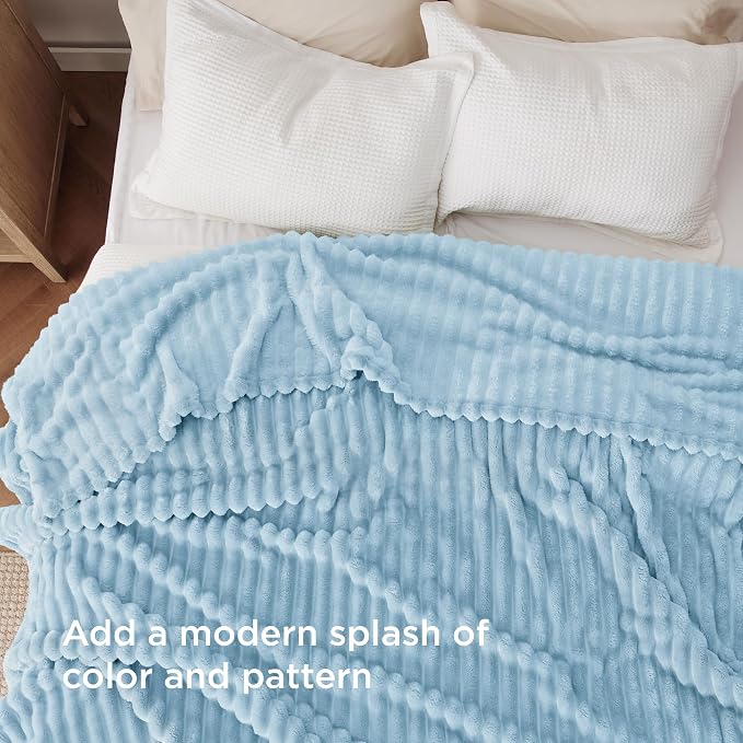Bedsure Soft Queen Size Blanket - Image 3