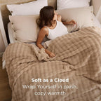 Bedsure 3D Fleece Bubble Blanket - Image 2