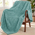 Exclusivo Mezcla Extra Large Soft Fleece Throw Blanket, 50x70 Inches 3D Clouds by ExclusivoMezcla