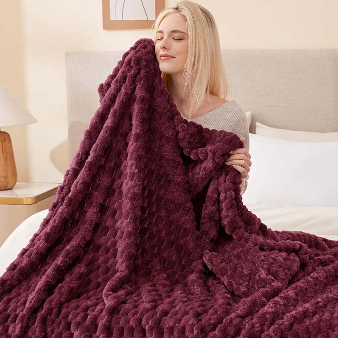 EXQ Home Gentle Soft Fleece Throw Blanket – Cozy Lightweight 3D Imitation - Image 3