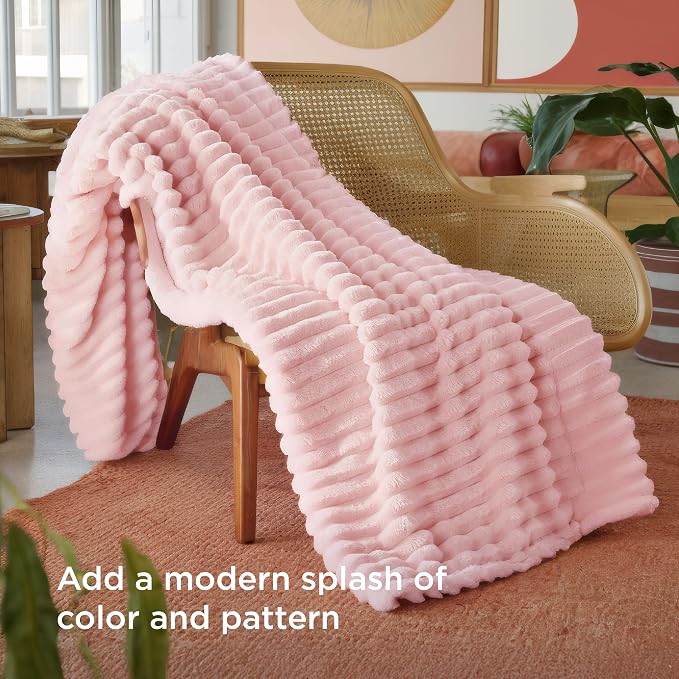 Bedsure Soft Twin Blanket for Bed Decor Gifts Coral Pink 60"x80" | Birthday - Image 3