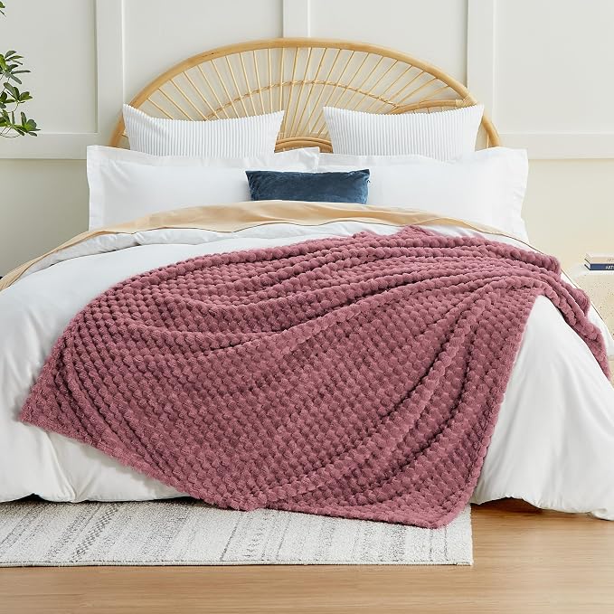 EXQ Home Gentle Soft Fleece Throw Blanket – Cozy Lightweight 3D Imitation - Image 2