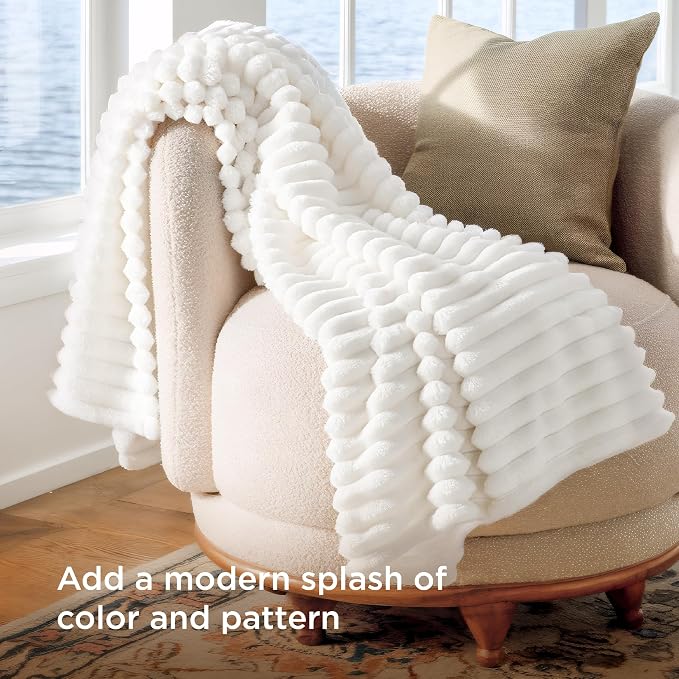 Bedsure Soft Cozy Throw Blanket - Image 2