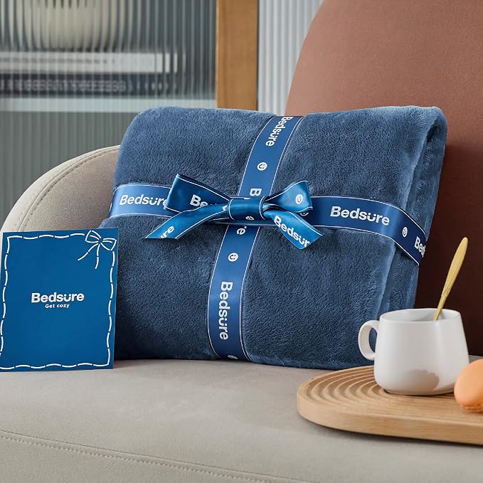 Bedsure GentleSoft Fleece Throw XL Blanket Blue - Image 7