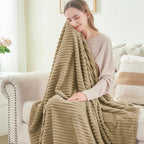 BEDELITE 3D Ribbed Jacquard Brown King Size Blankets - Image 3