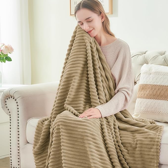 BEDELITE 3D Ribbed Jacquard Brown Blankets Queen Size - Image 3