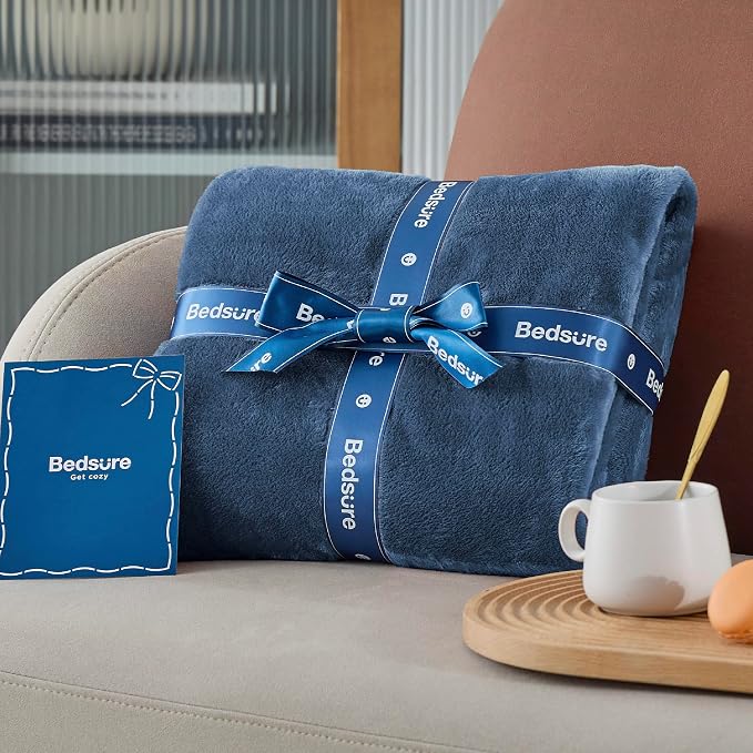 Bedsure GentleSoft Fleece Bed Blankets Full Size Blue - Image 7