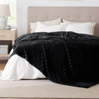 Bedsure Soft Full Size Fleece Blankets - Image 8