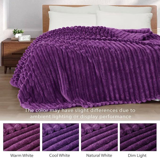 Exclusivo Mezcla Striped Queen Size Fleece Blanket - Image 3