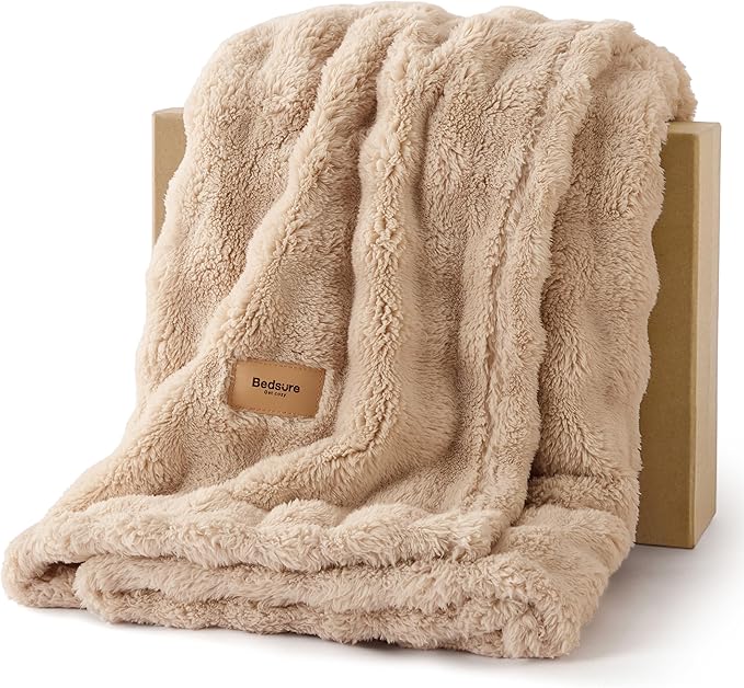 Bedsure 3D Fleece Bubble Blanket by Unknown