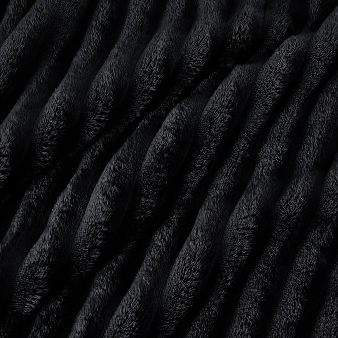 Bedsure Soft Cal King Size Blanket - Image 7