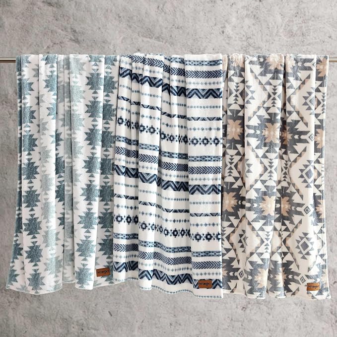 Wrangler - Blanket, Super Soft Sherpa Bedding - Image 4
