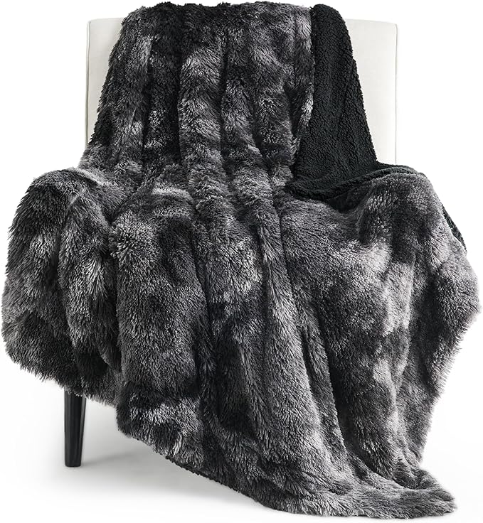 Bedsure GentleSoft Fluffy Black Blanket Cozy Gifts by Unknown