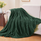 BEDELITE 3D Ribbed Emerald Green Fleece Twin Blanket - Image 2