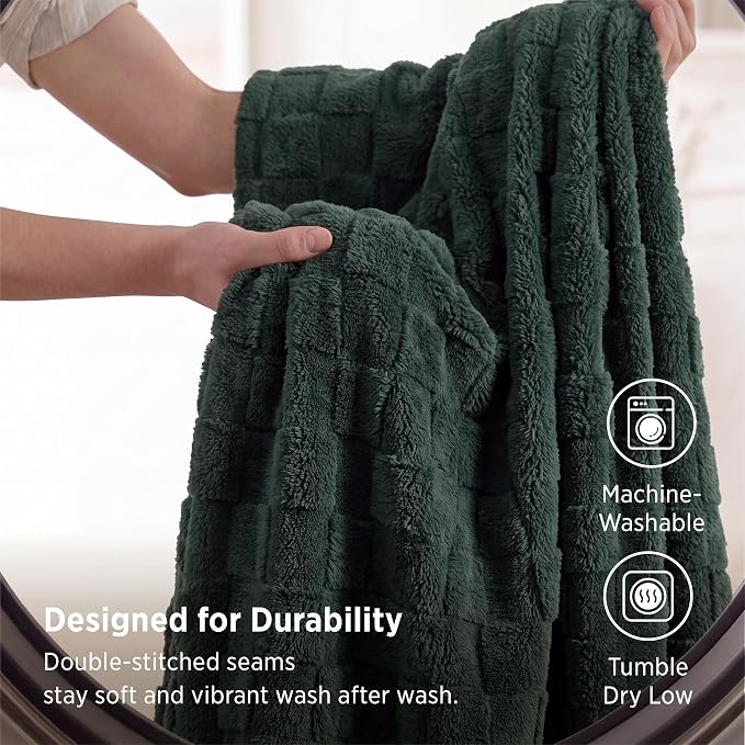 Bedsure GentleSoft Dark Green Spring Throw Blanket - Image 6
