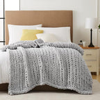 L'AGRATY Chunky Knit Throw Blanket - Image 5