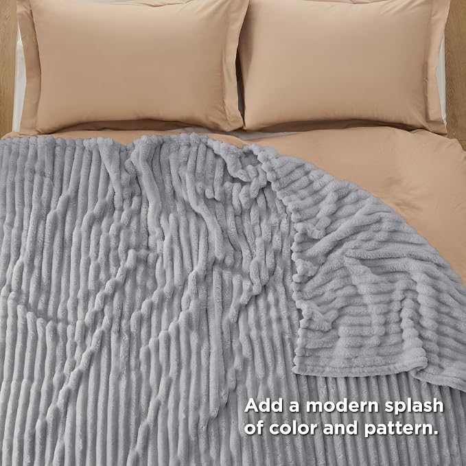 Bedsure Soft Cal Size Blanket for Bed Light Grey 102"x96" | Birthday Gifts for - Image 6