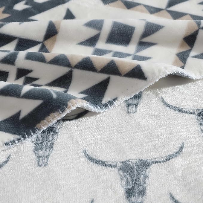 Wrangler - Blanket, Soft & Reversible Flannel Bedding - Image 4