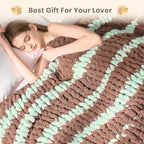 L'AGRATY Chunky Knit Throw Blanket - Image 7