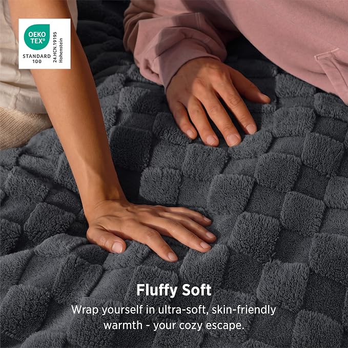 Bedsure GentleSoft Throw Blanket - Image 2
