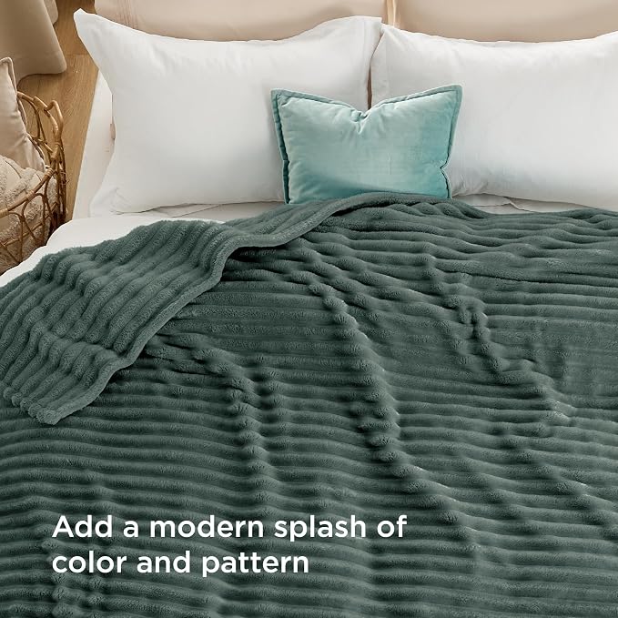 Bedsure Soft Cal King Size Blanket - Image 3