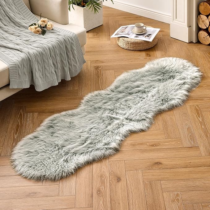 MIULEE Fluffy Area Rug 2x6 ft Faux Fur Sheepskin Rug - Image 6