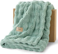 Bedsure 3D Fleece Bubble Blanket by Unknown