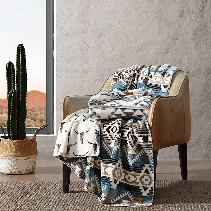 Wrangler - Oversized Fleece Throw Blanket - Image 3